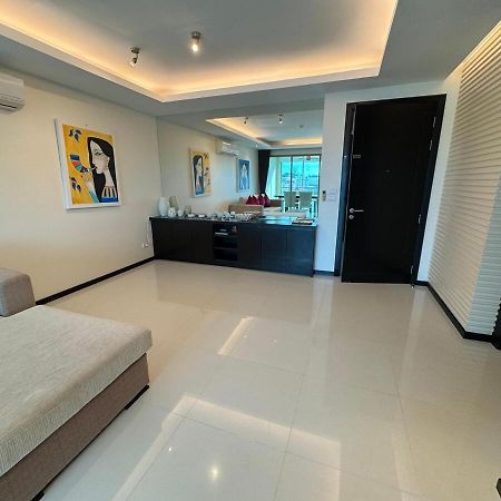 Modern 2-Bedroom Condo In Kamala Near The Beach Praia de Kamala Exterior foto
