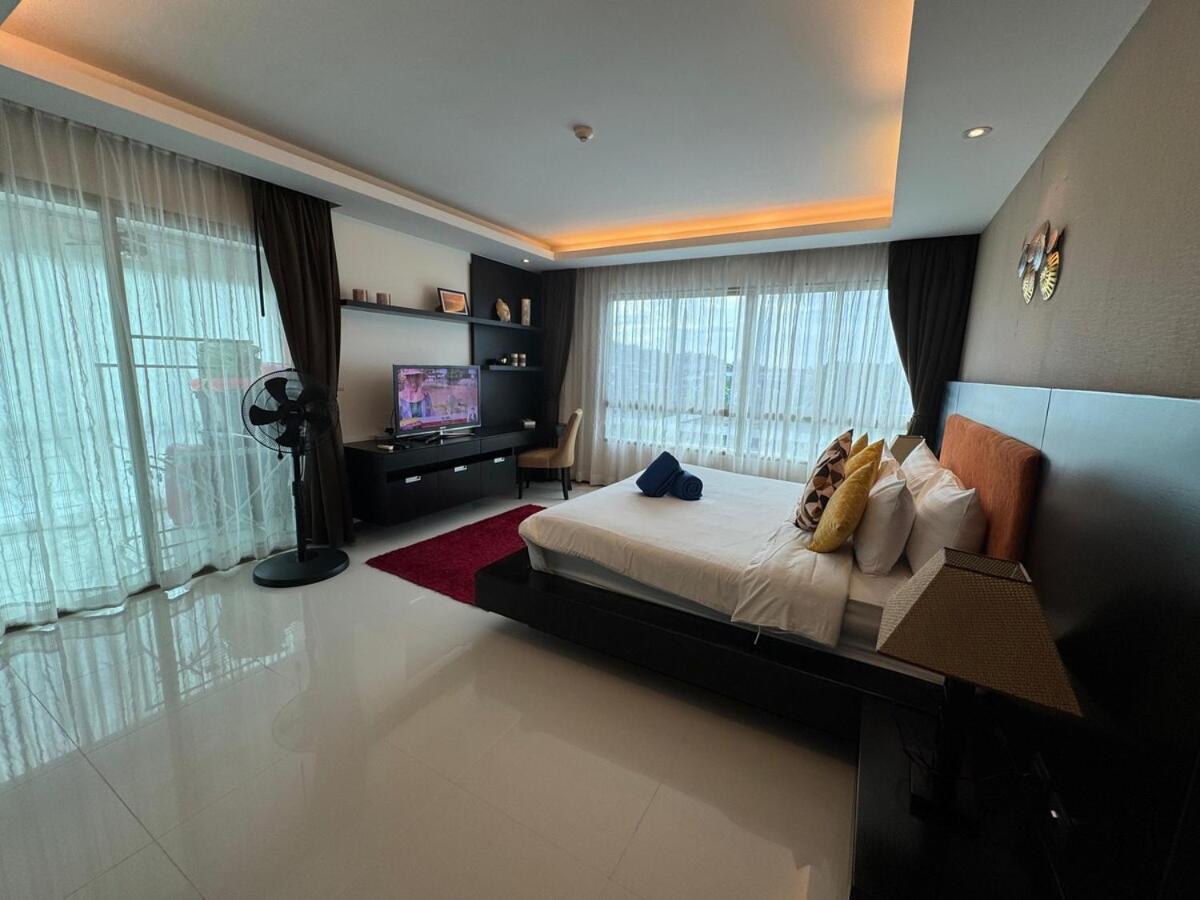 Modern 2-Bedroom Condo In Kamala Near The Beach Praia de Kamala Exterior foto