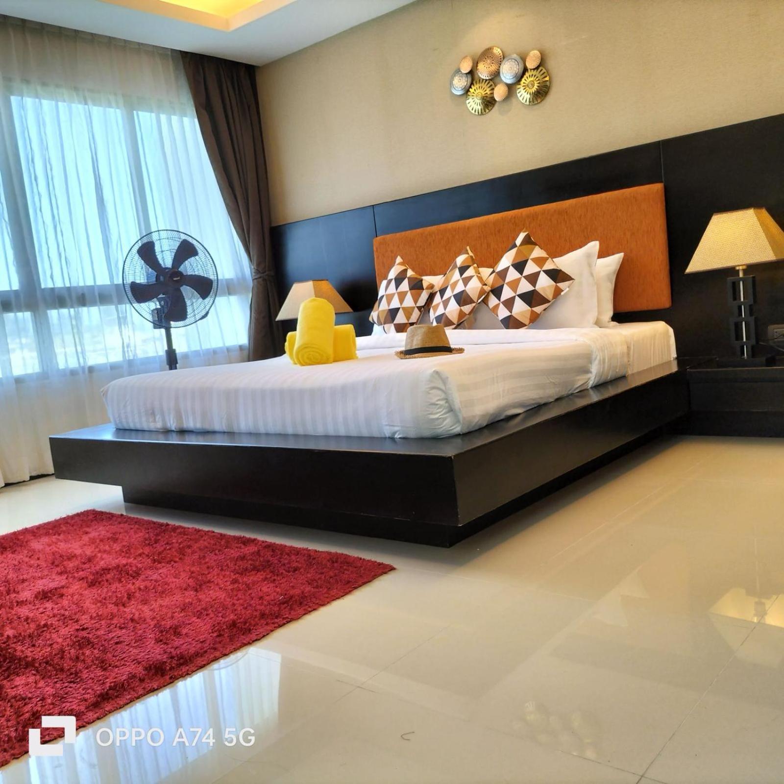 Modern 2-Bedroom Condo In Kamala Near The Beach Praia de Kamala Exterior foto